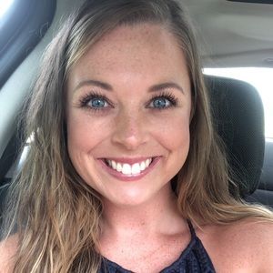 Meet your Posher, Kacie